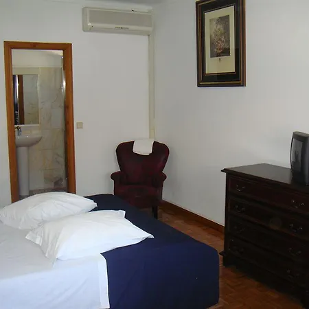 Отель Do Paco By Vimahotels Гимарайнш