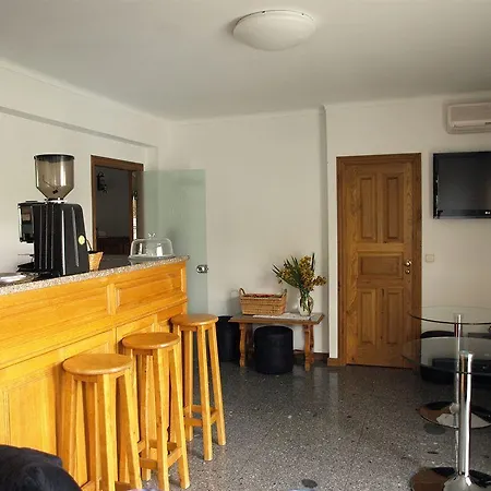 Do Paco By Vimahotels Отель Гимарайнш