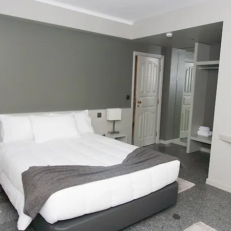 Do Paco By Vimahotels 2* Гимарайнш