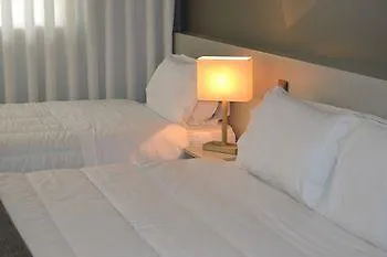 Do Paco By Vimahotels Отель Гимарайнш