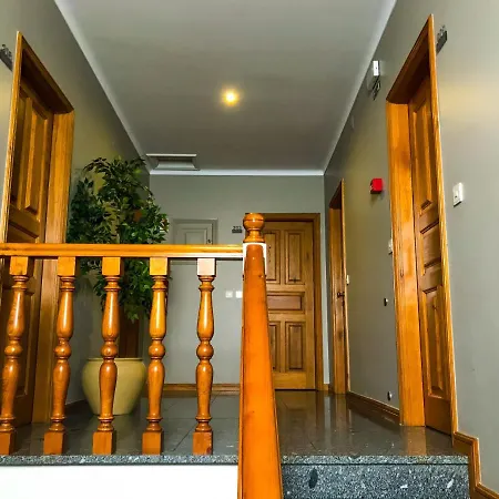 Отель Do Paco By Vimahotels Гимарайнш